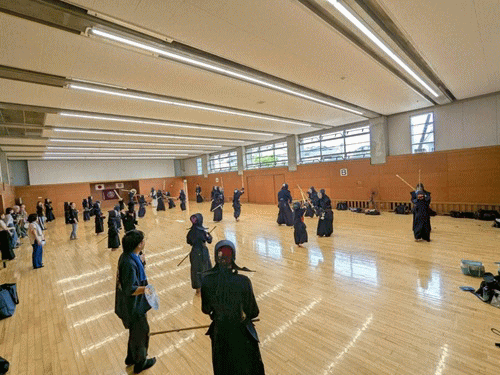 伊勢原市剣道連盟暑中稽古会の様子